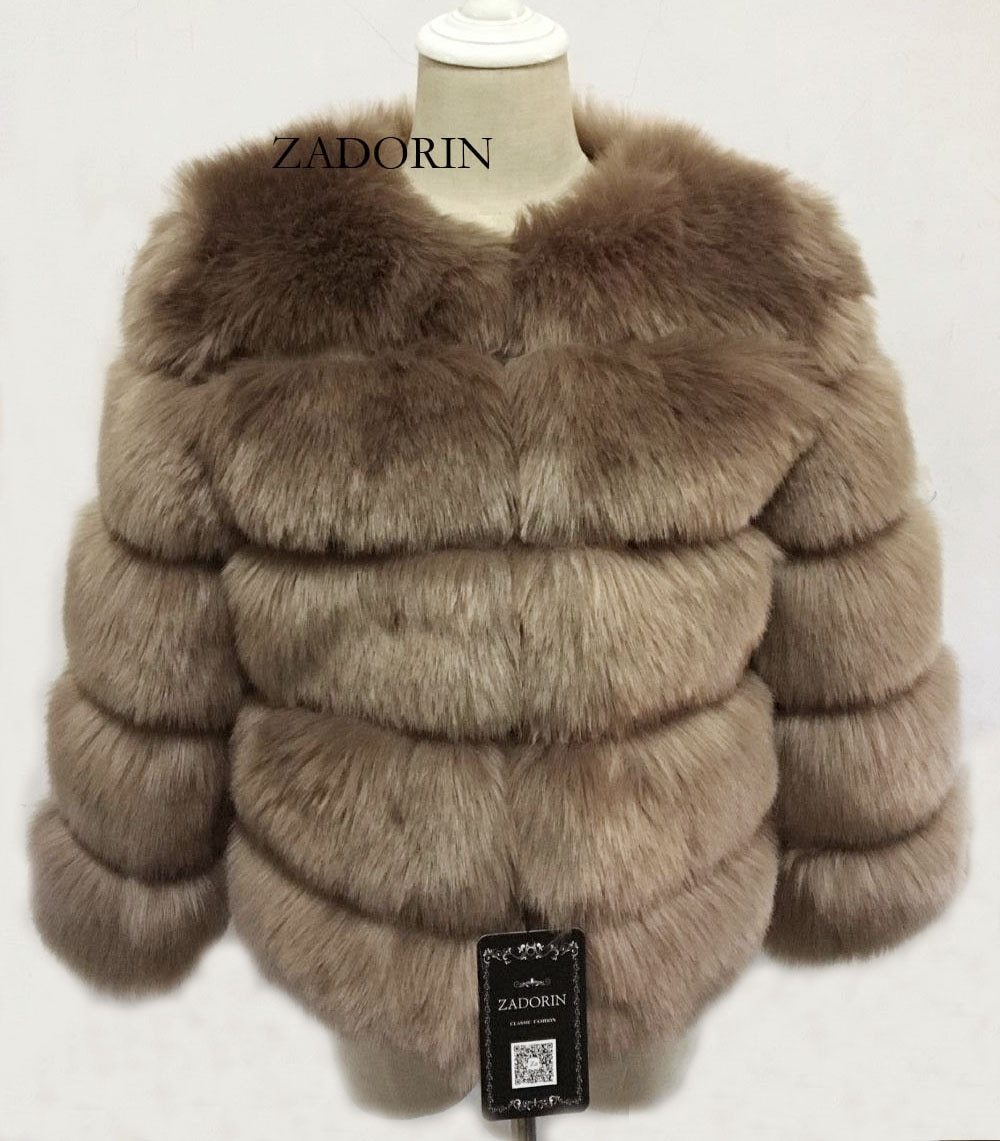 Fluffy vinterfrakk for kvinner - Stilig og komfortabel