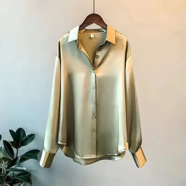 Satijne blouse met lange mouwen