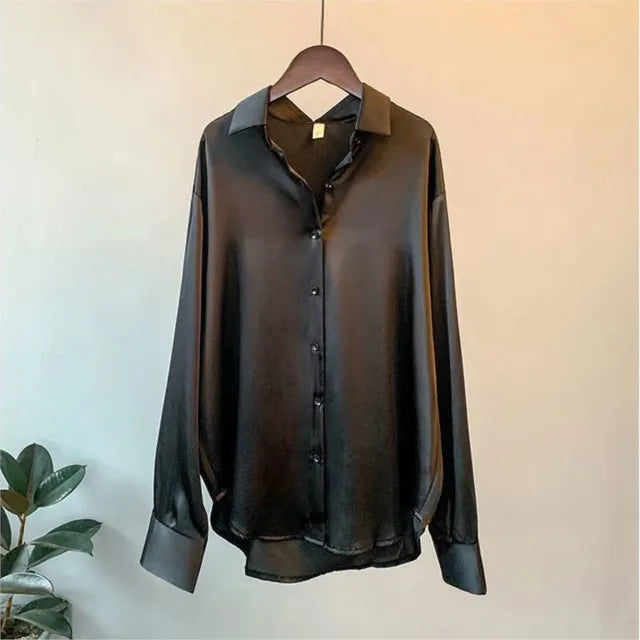 Satijne blouse met lange mouwen